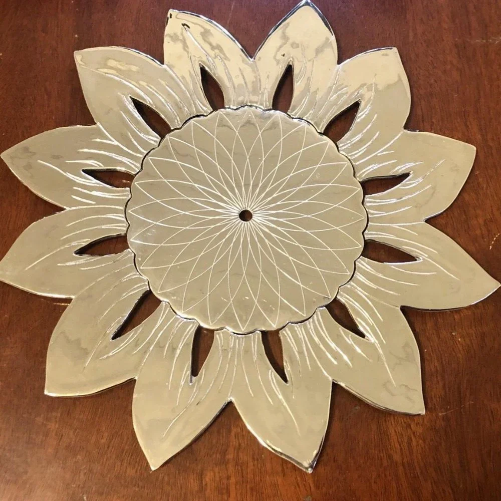 Vintage 2 in 1 Silver Chrome Towle Flower Trivet Footed